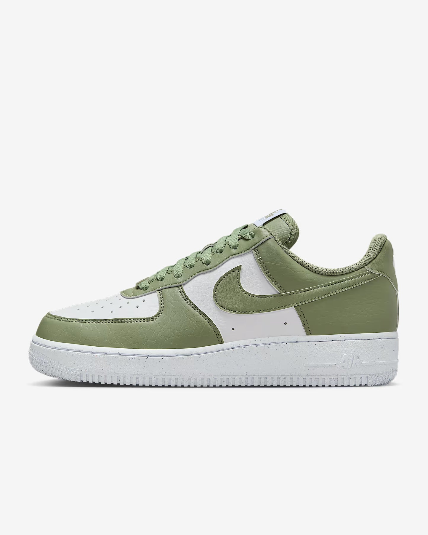 Zipped Nike Air Force 1 Next Nature