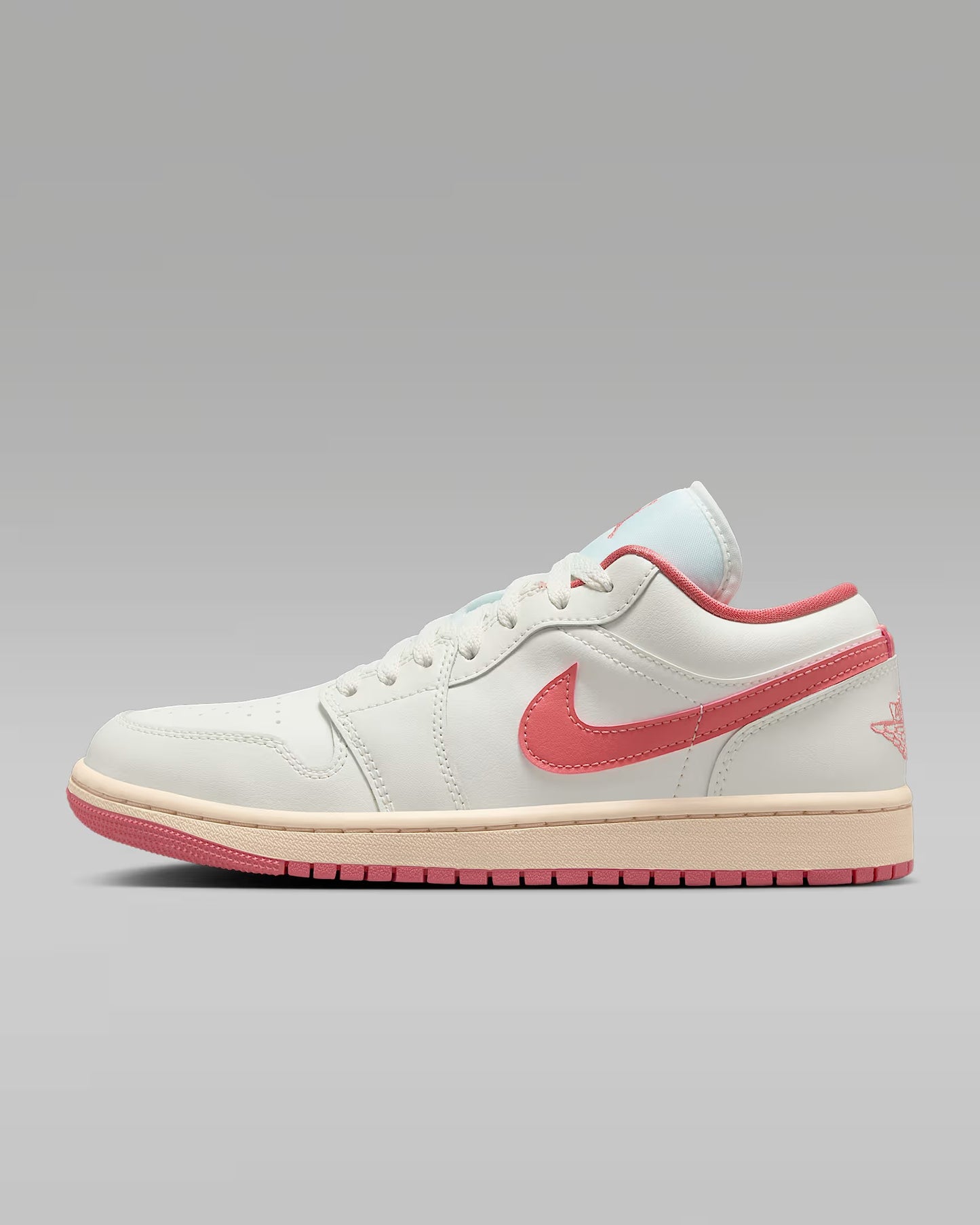 Zipped Nike Air Jordan 1 Low