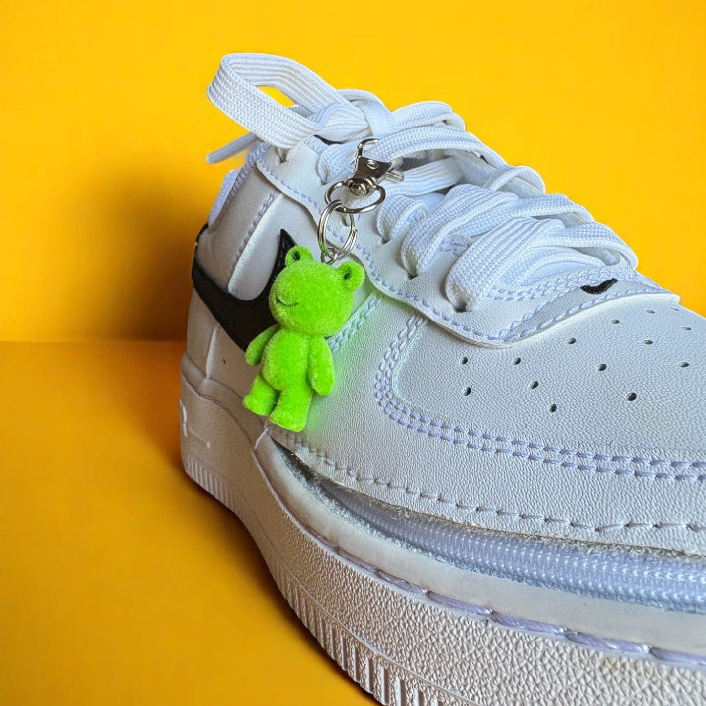Froggy Shoe Charm