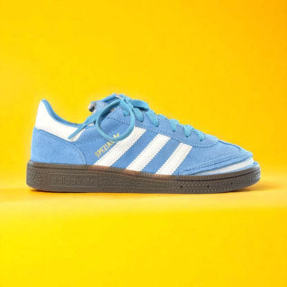 Zipped Adidas Samba OG
