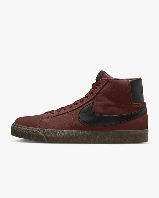 Zipped Nike SB Zoom Blazer Mid