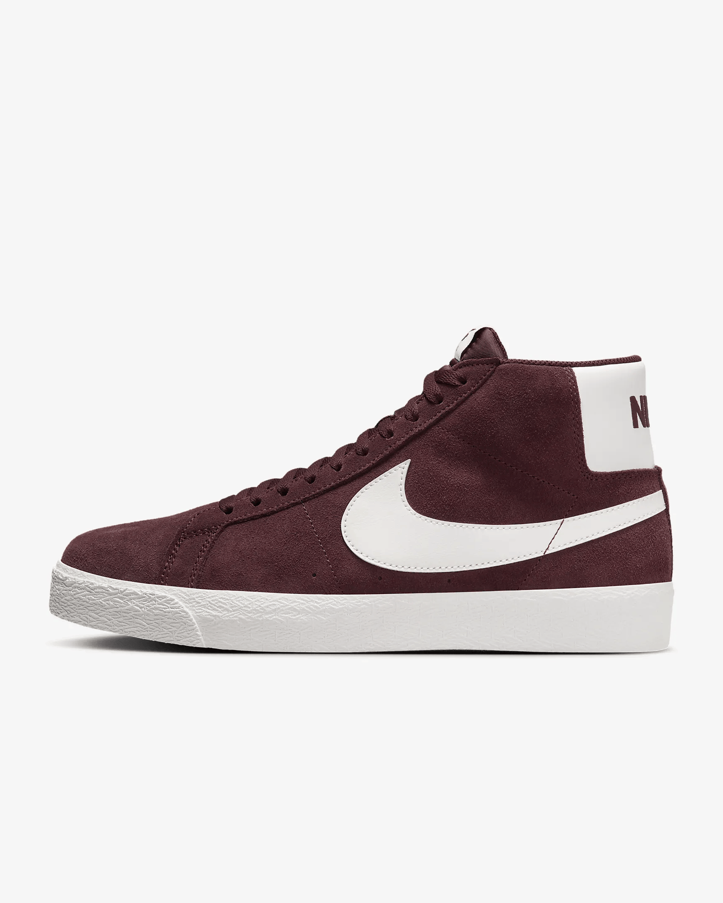 Zipped Nike SB Zoom Blazer Mid