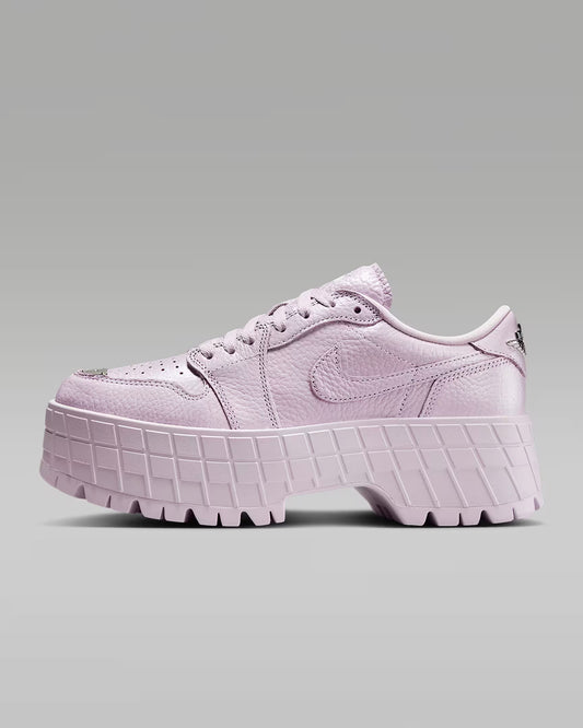Woman's Zipped Air Jordan 1 Brooklyn Low