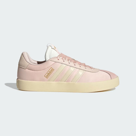Woman's Zipped Adidas VL Court 3.0